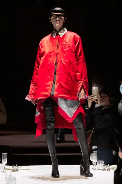 Look 22